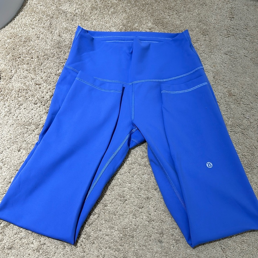 Lululemon clothing